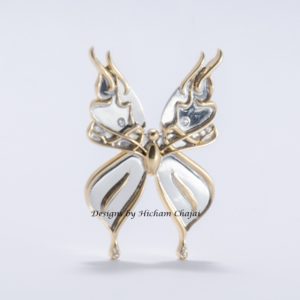 Mariposa de Oro - Diseño de Hicham Chajai con caligrafía árabe