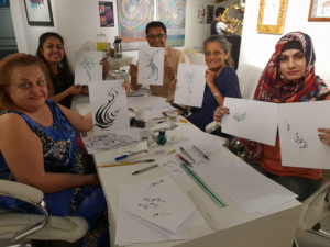 Dubai - Taller de caligrafía árabe por Hicham Chajai